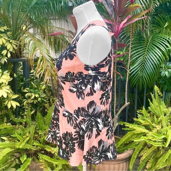 Rebecca Taylor Split Wood Rose Peplum Sleeveless Blouse - Picture 4 of 8